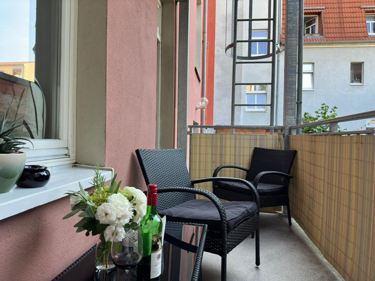 Appartement "Stadtgefluester" Im Zentrum, Inkl Stellplatz, 2 Betten, Babybett, Balkon, Gratis Kaffee Und Tee, Wlan Bautzen Exteriör bild