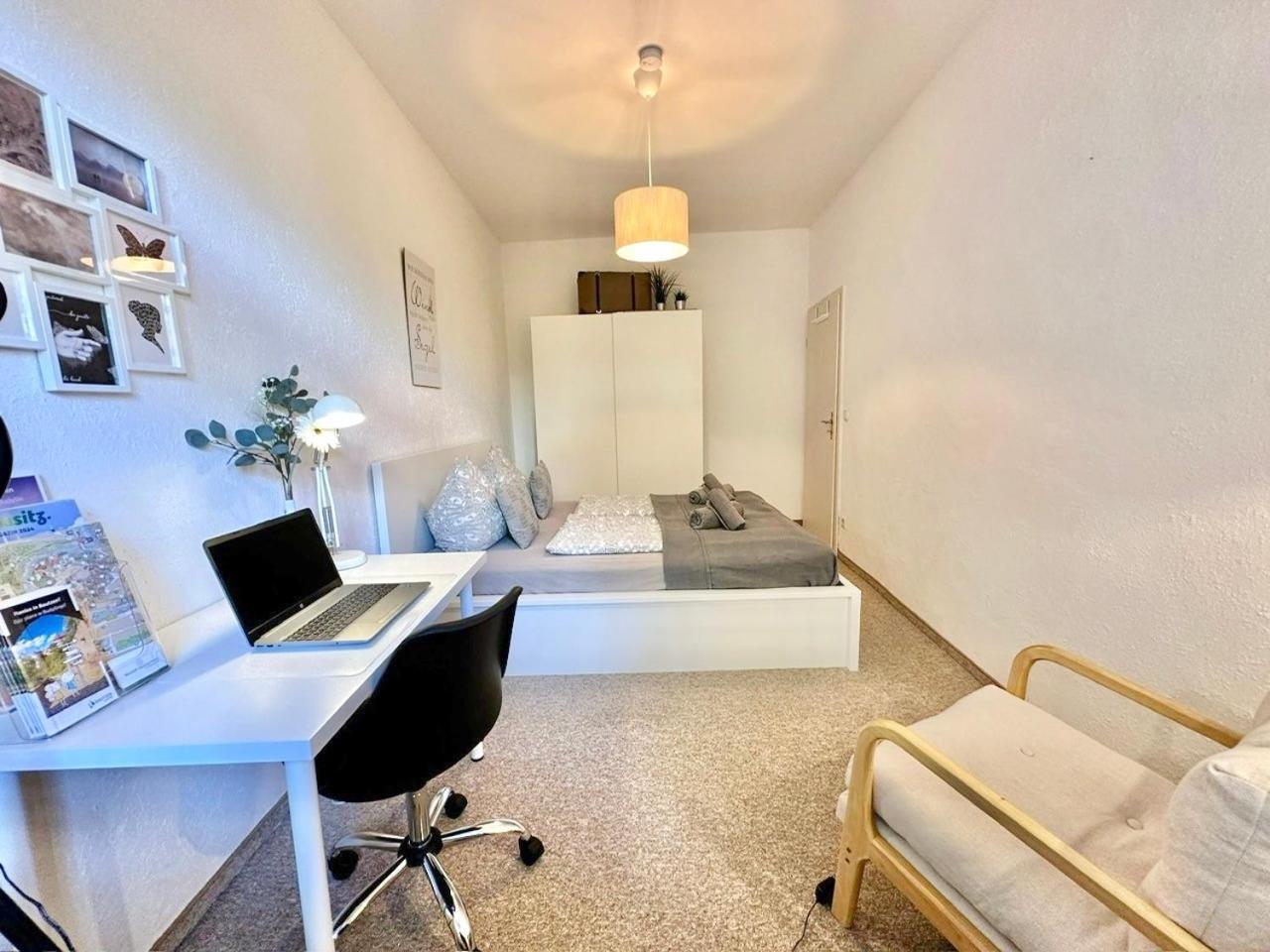 Appartement "Stadtgefluester" Im Zentrum, Inkl Stellplatz, 2 Betten, Babybett, Balkon, Gratis Kaffee Und Tee, Wlan Bautzen Exteriör bild